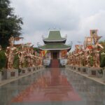 Statues des rois Hùng - Parc Đồng Xanh